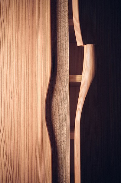 Designermöbel aus Vollholz Wohnraum aus Holz