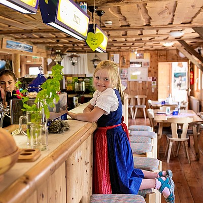Zirbenstube hochrindl gasthäuser