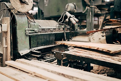 Sägewerk Greiler Produktion lärchenholz kärnten