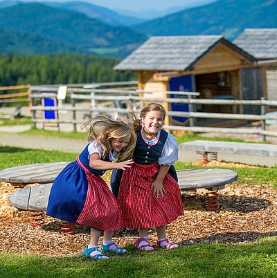 Nockholz Spielplatz almspielplatz österreich