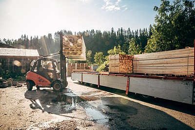 Sägewerk Greiler Schnittholz lärchenholz sägewerk