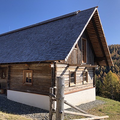 gemütliche Almhütten